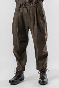 D.HYGEN Pleated Wide Cropped Trousers