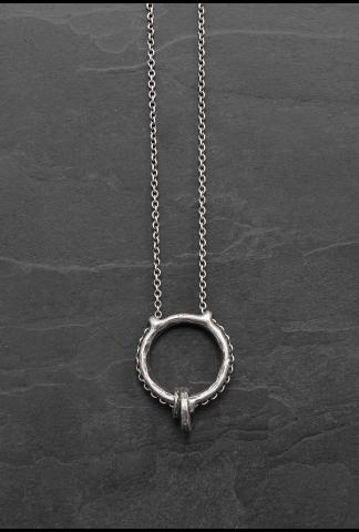 Tobias Wistissen Chain loop necklace