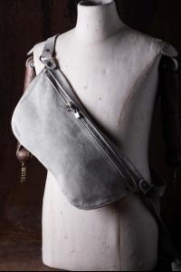 GUIDI Q10M CO87T Soft Horse Reversed Belt Bag