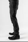 D.HYGEN Twisted Curved Slim Chain-stitched Trousers