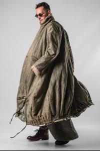 Chia_Hung Su Dyed Padded Drawstring Long Coat