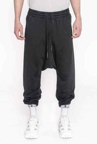11 By BBS P33 Karate Joggers