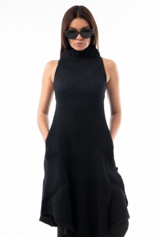 Un-Namable Side Slit High-neck Short Dress
