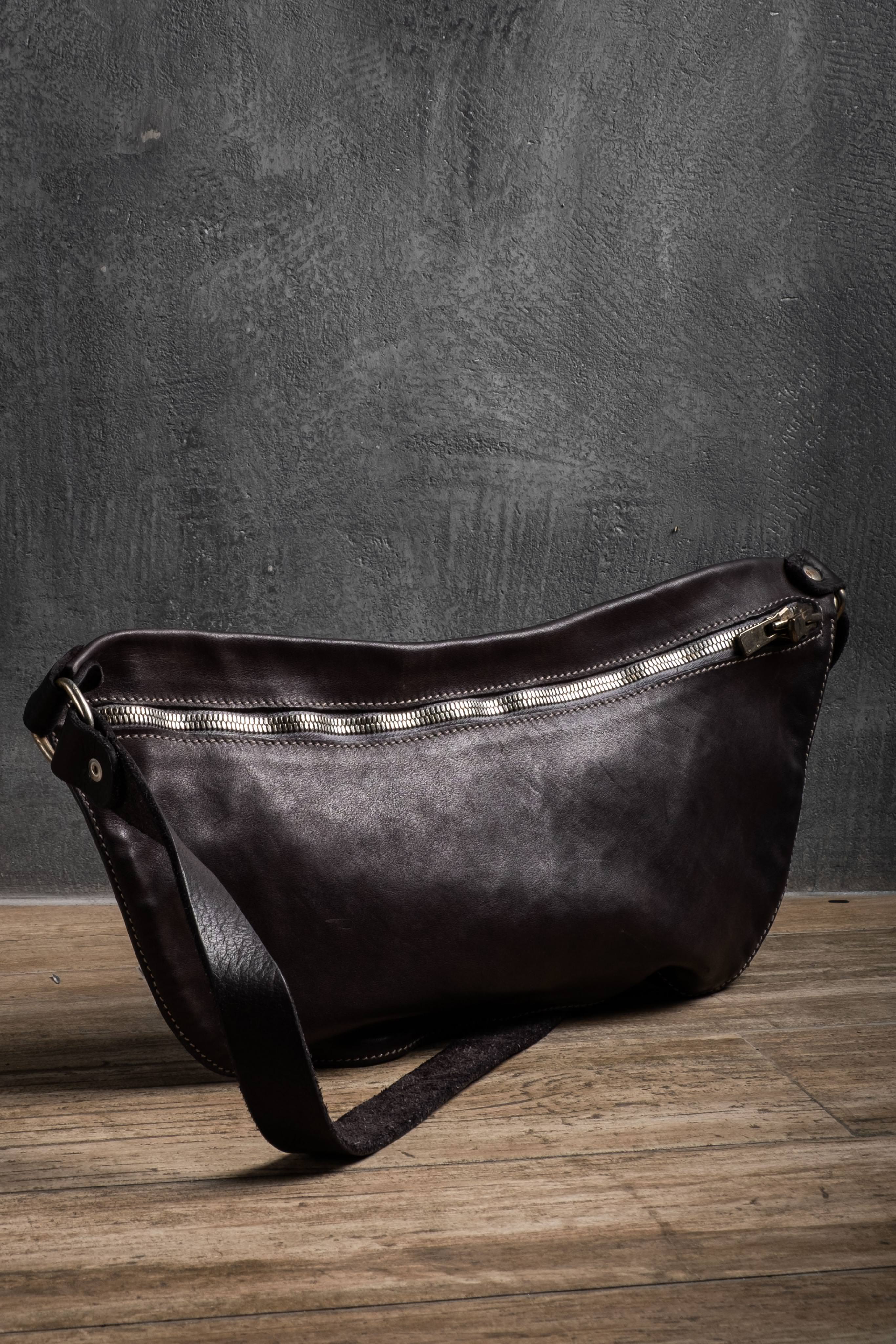 GUIDI Q10M CV86T Soft Horse Full Grain Leather Belt Bag