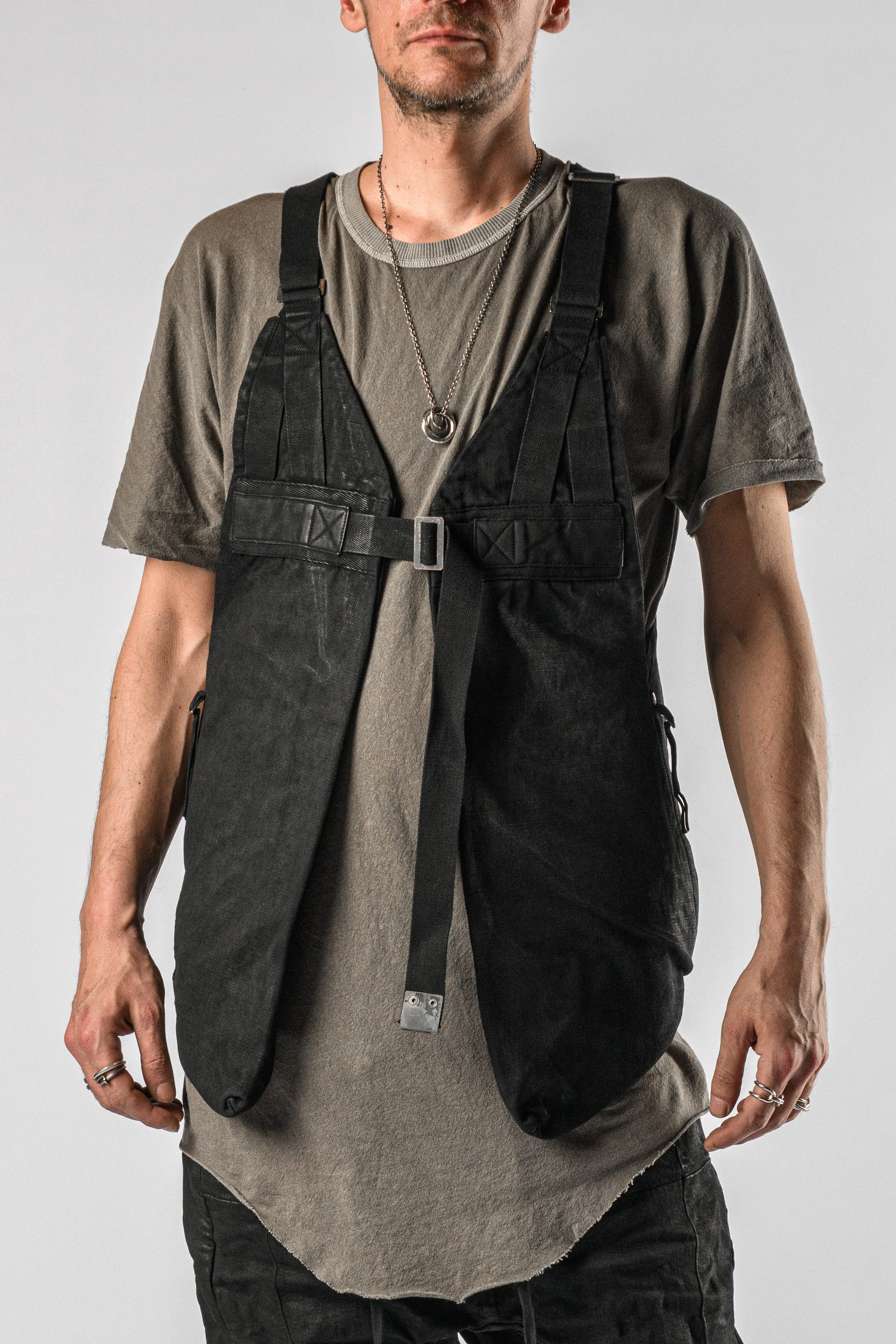 BORIS BIDJAN SABERI. 専用です。VEST 1 Sサイズ 超歓迎お得購入