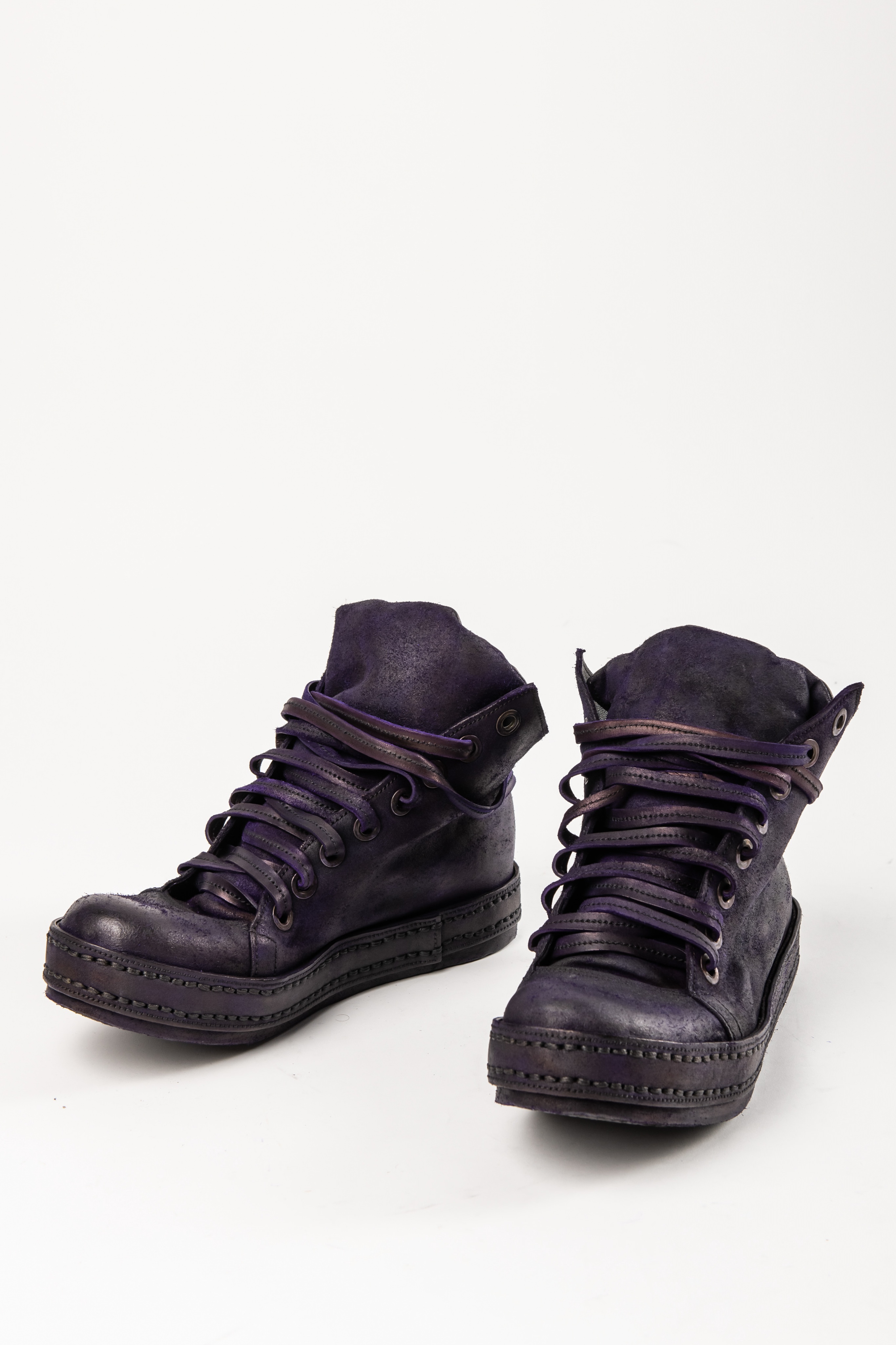 靴 Handmade Reverse Horse Hightop Sneakers Handmade Reverse Horse Hightop Sneakers Shoe Designer Makes