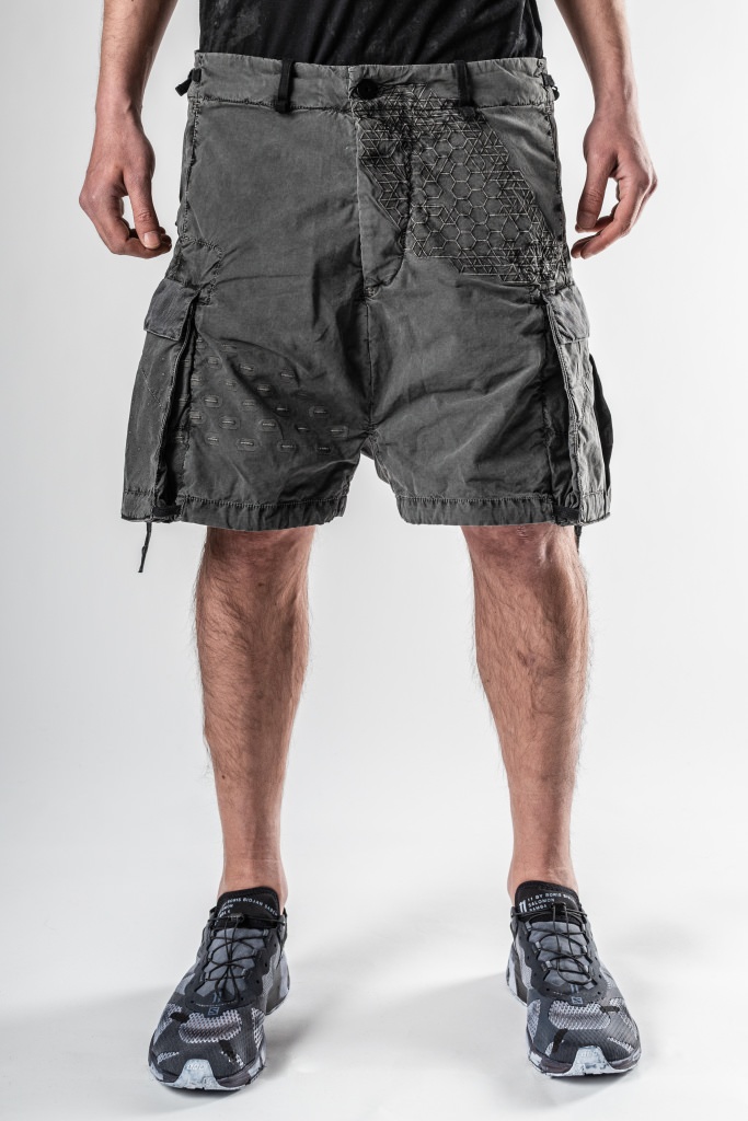 ウェア BAL 23SS PIGMENT DYED CARGO SWEAT SHORT m65162162165_1.jpg?1753359247