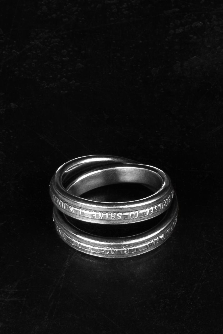 Werkstatt Munchen M1722 Sterling Silver Cross Ring Lyrics