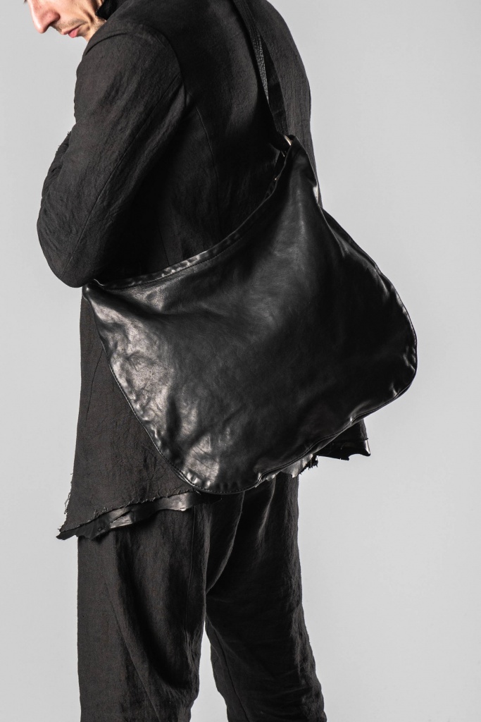 guidi shoulder bag