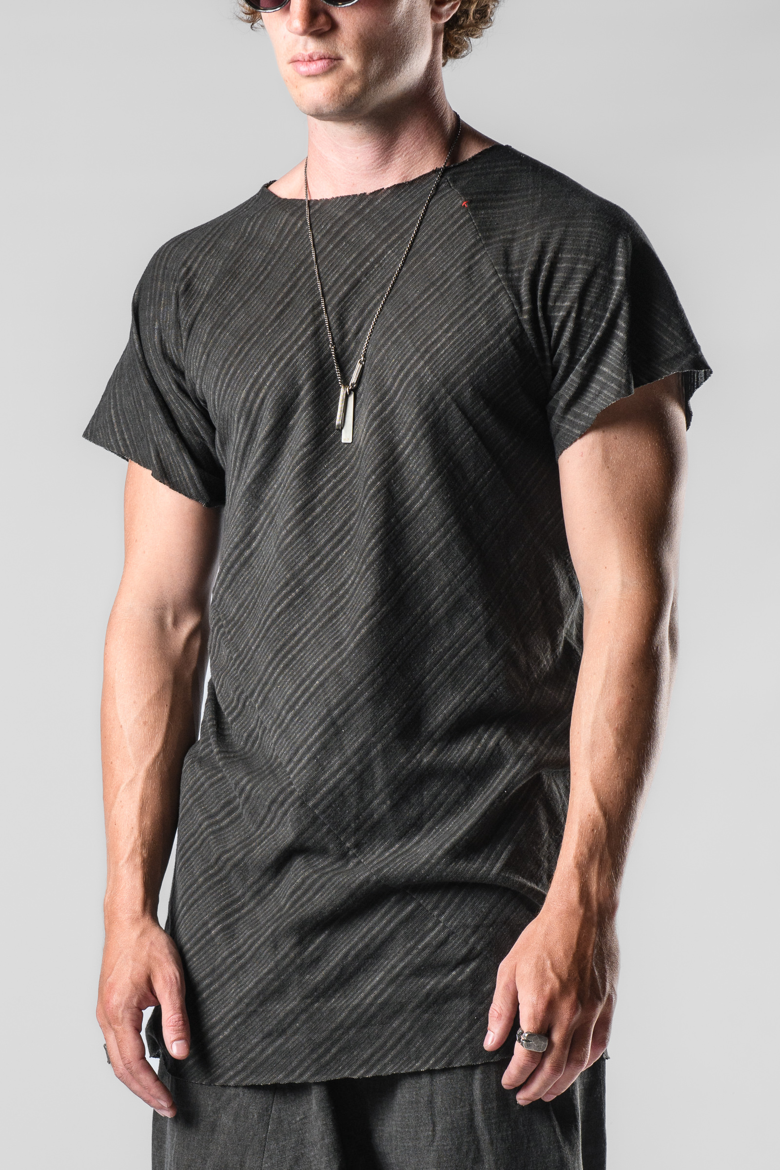 MA+ T270C Spiral Short Sleeve T-shirt in color Carbon | Elixirgallery