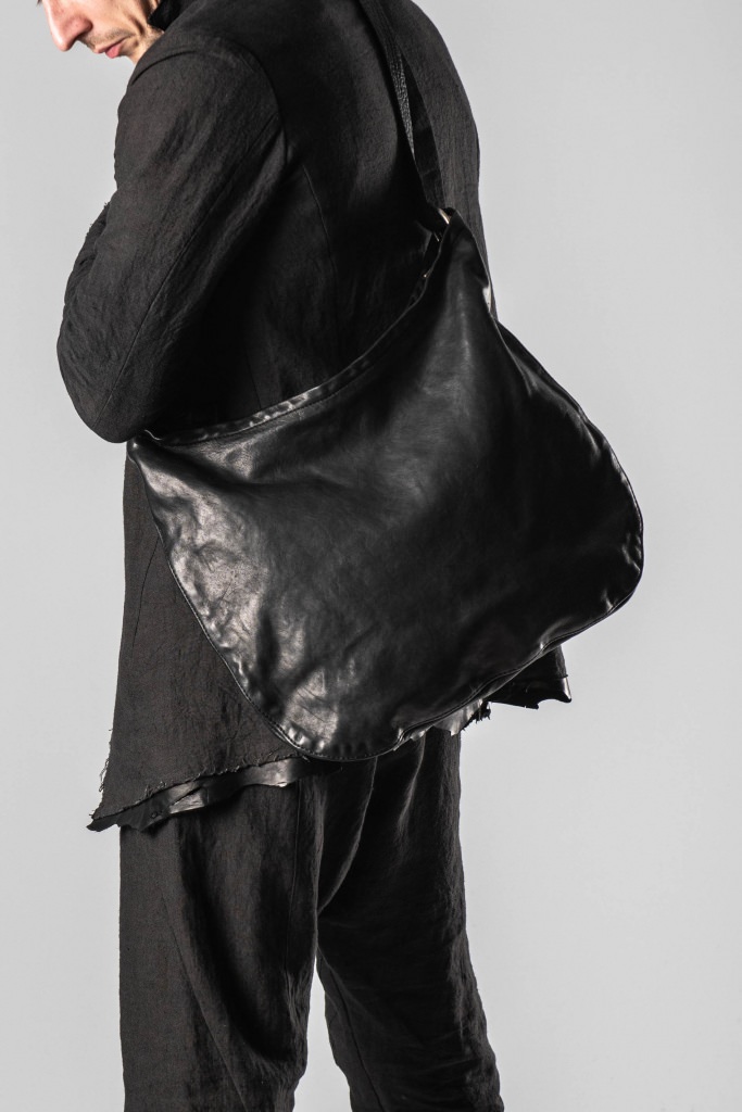 Guidi deals shoulder bag