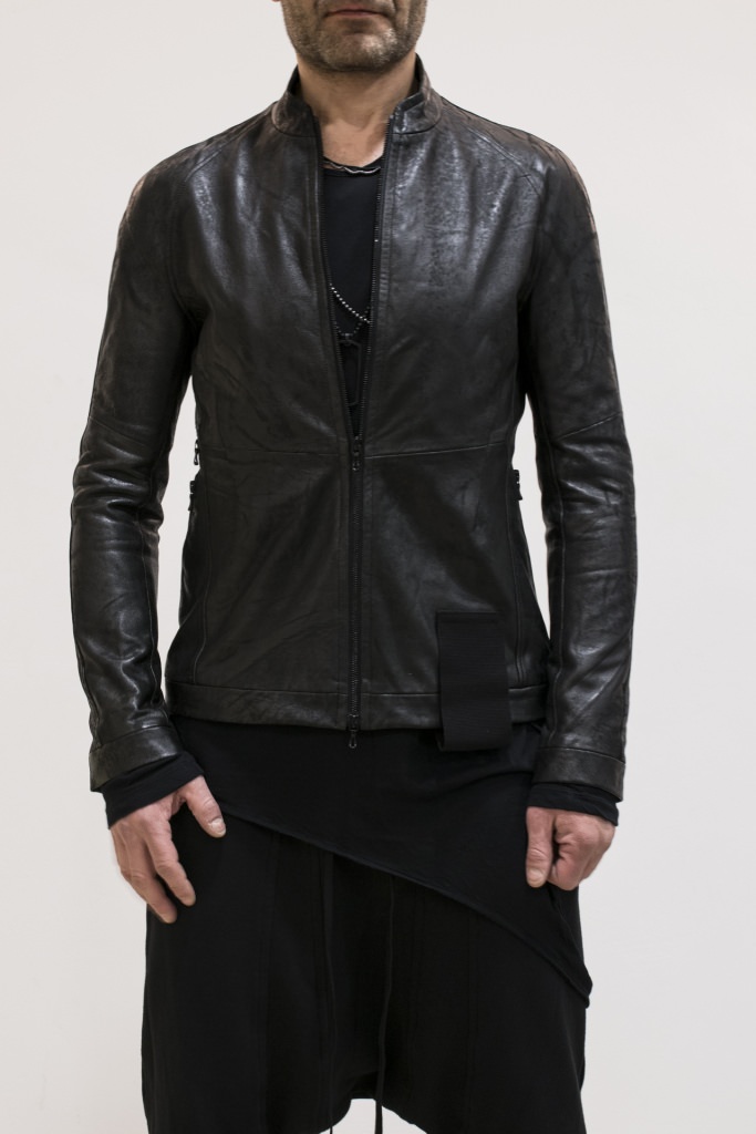 JULIUS_7 Seamed biker leather jacket in color Black | Elixirgallery